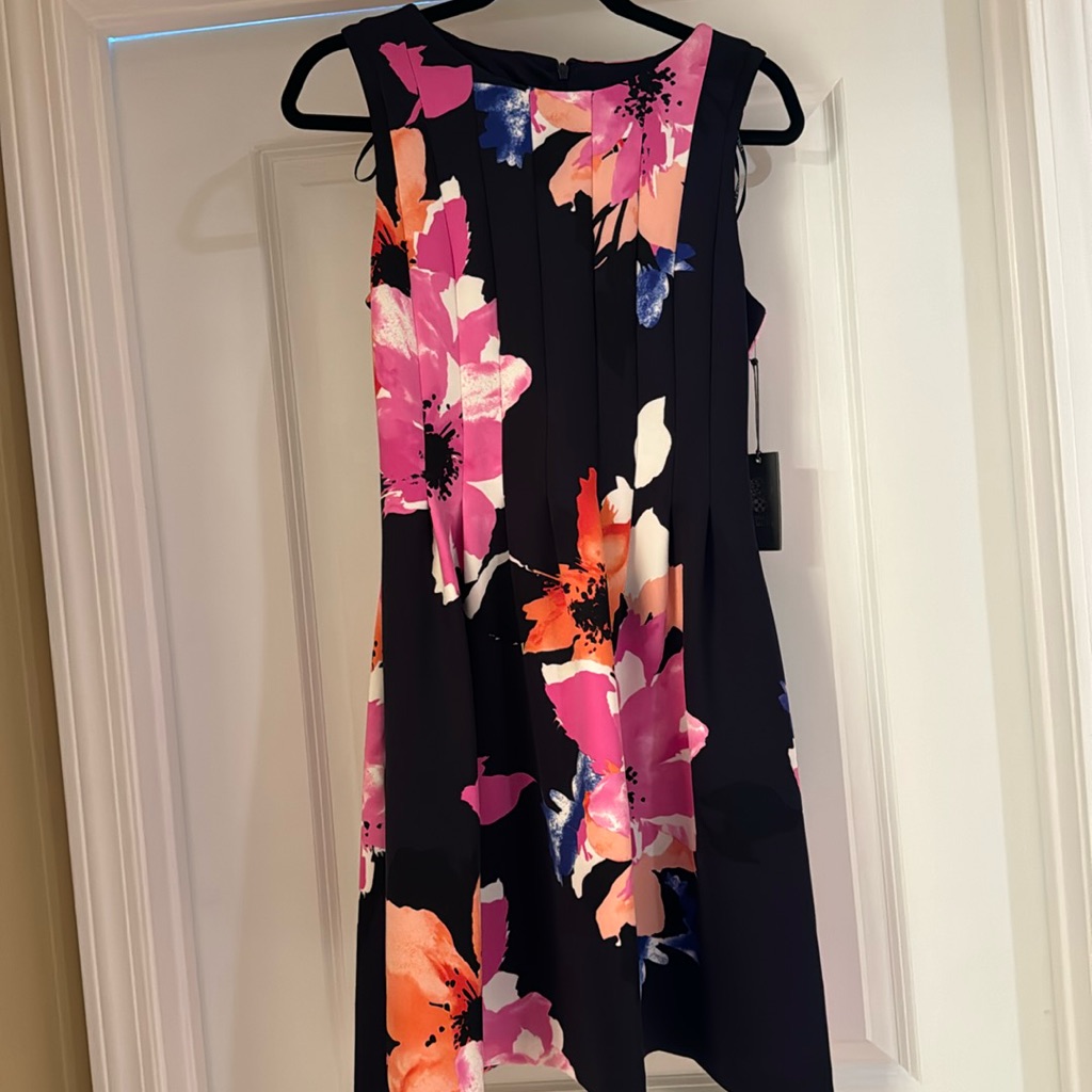 Brand New Vince A Camuto Dress